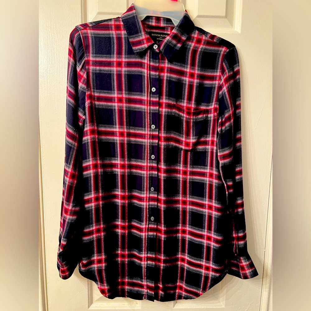 Womens Long Sleeve Knit Plaid Button Down Shirt